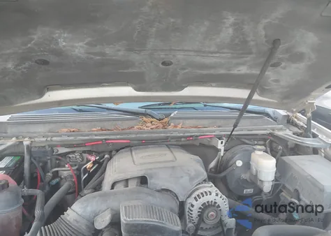 2008 Chevrolet Tahoe Ltz z USA, uszkodzony, nr VIN 1GNFC13088R271468